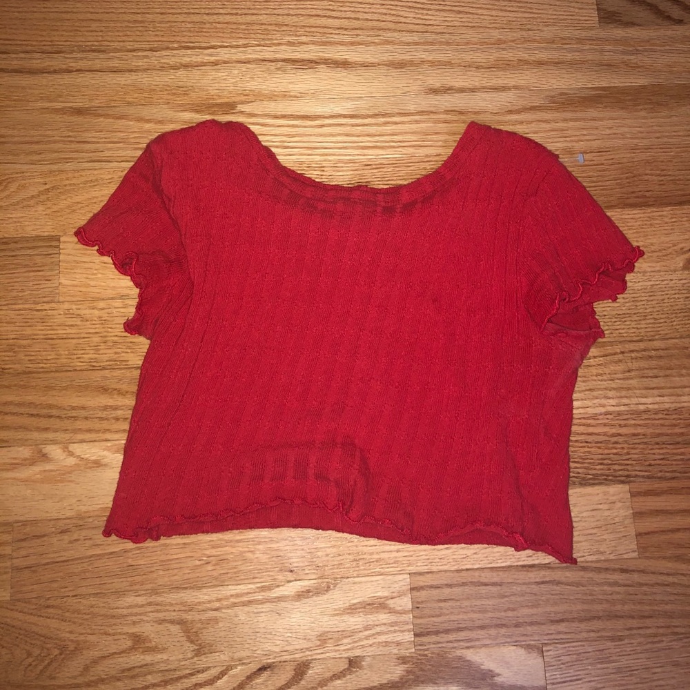 red crop top